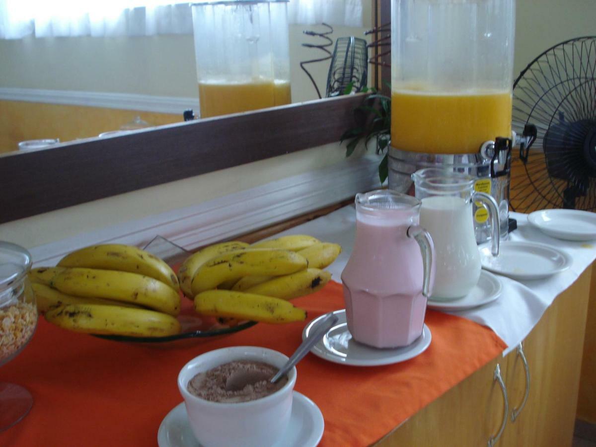 Hotel Jangada Flat Caraguatatuba Buitenkant foto