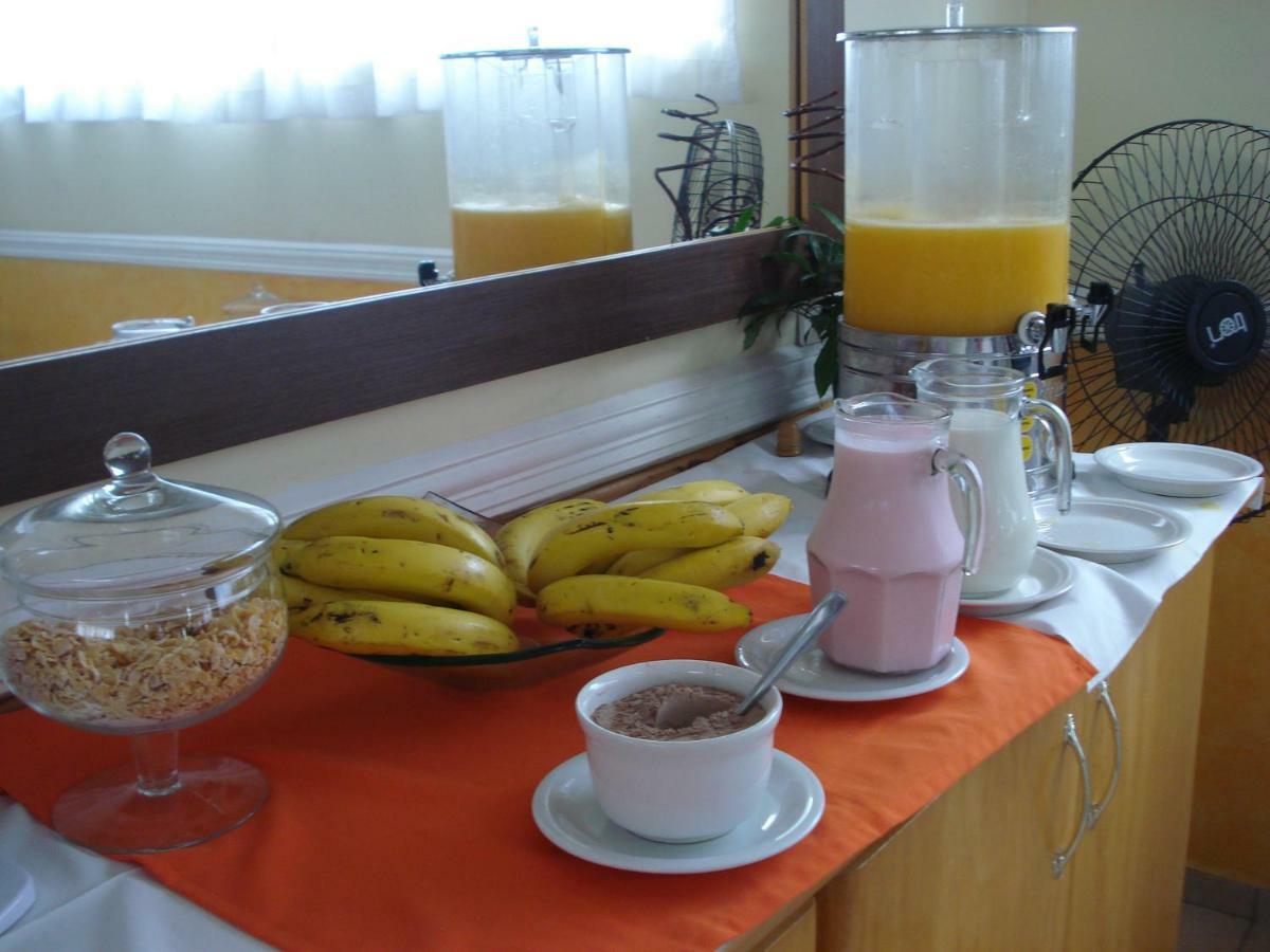 Hotel Jangada Flat Caraguatatuba Buitenkant foto