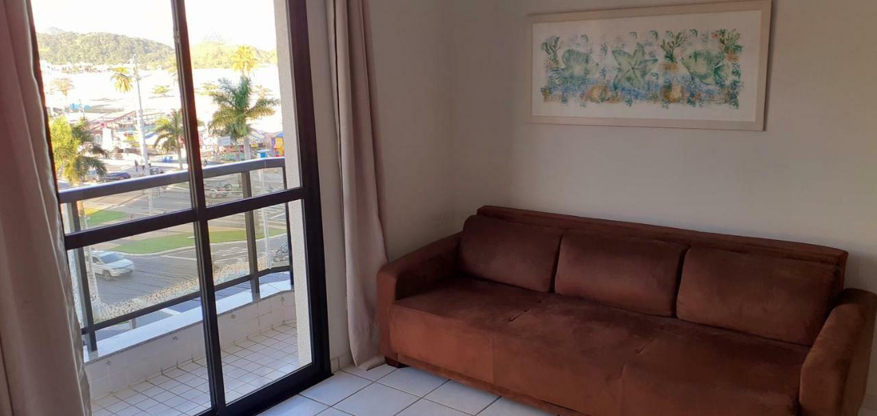 Hotel Jangada Flat Caraguatatuba Buitenkant foto