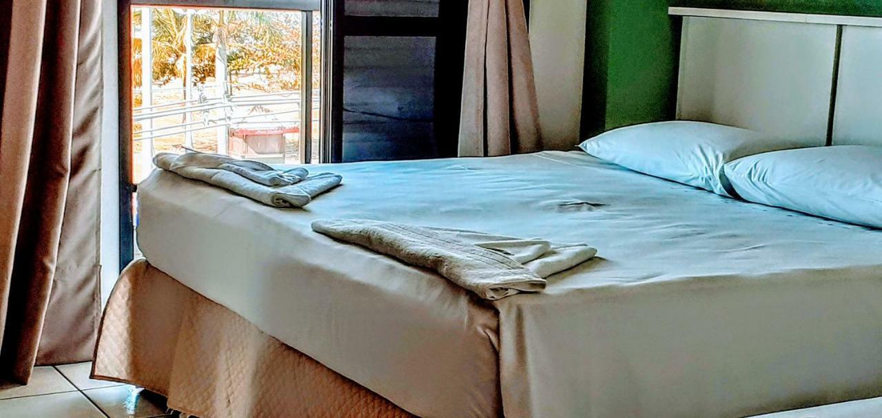 Hotel Jangada Flat Caraguatatuba Buitenkant foto