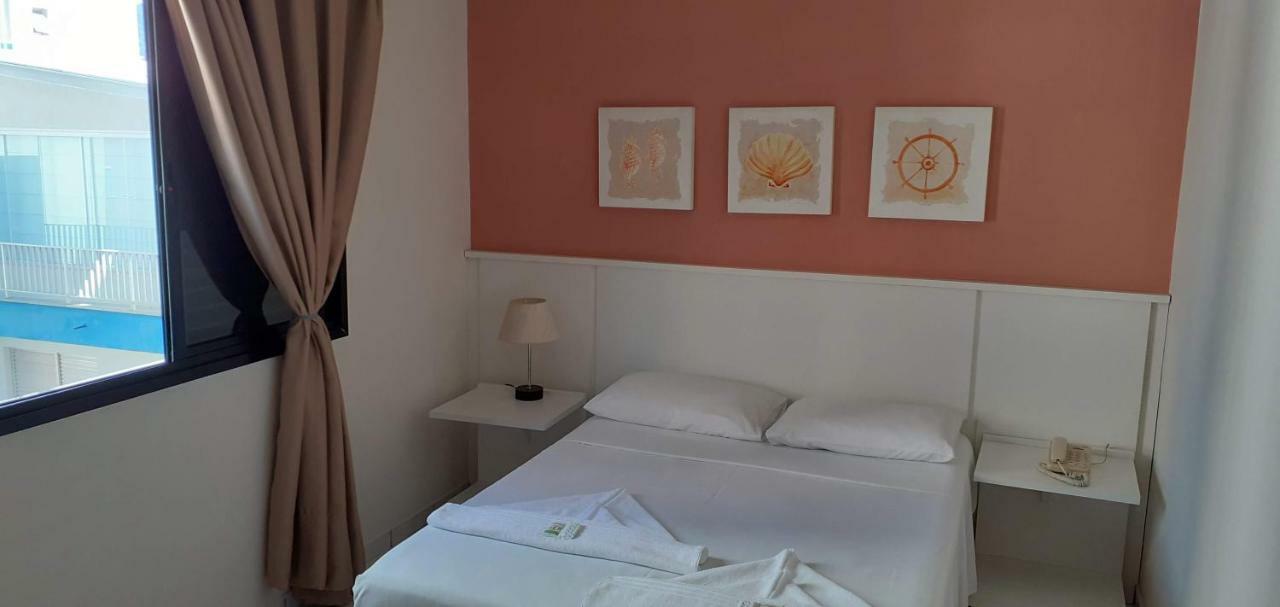Hotel Jangada Flat Caraguatatuba Buitenkant foto